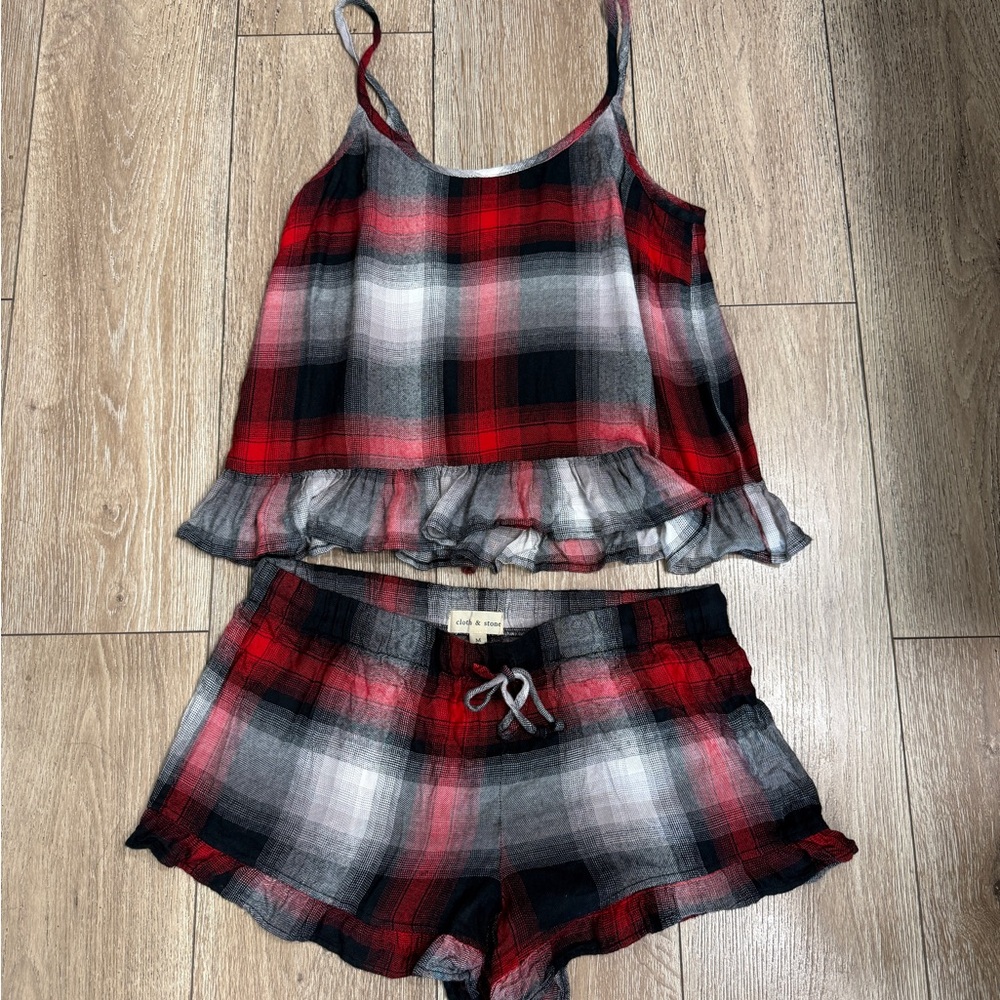 NEW Cloth & Stone Ruffle Flannel Holiday Pajama Set S/M
